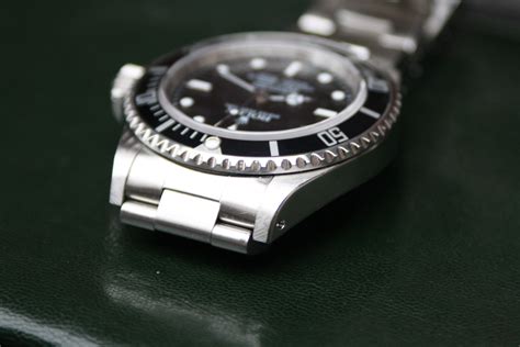 rolex 14060m lug width|Rolex submariner chronometer.